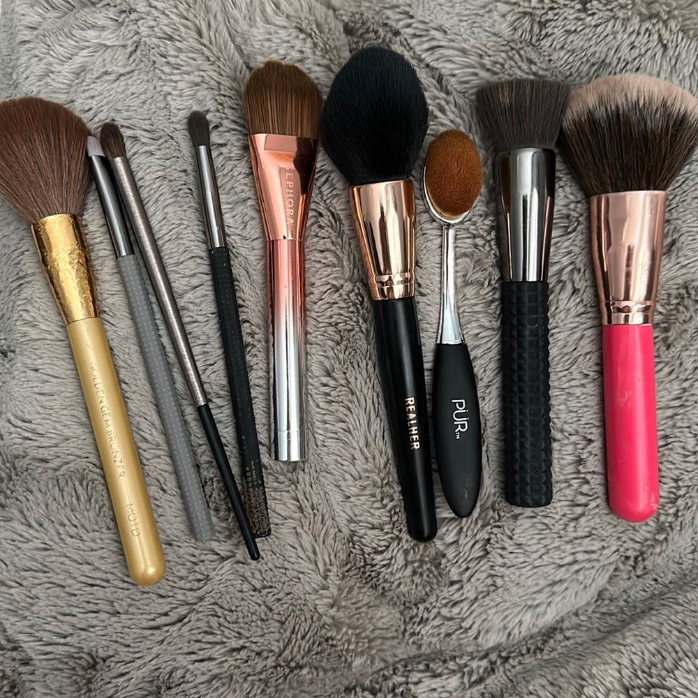 Makeup brushes bundle